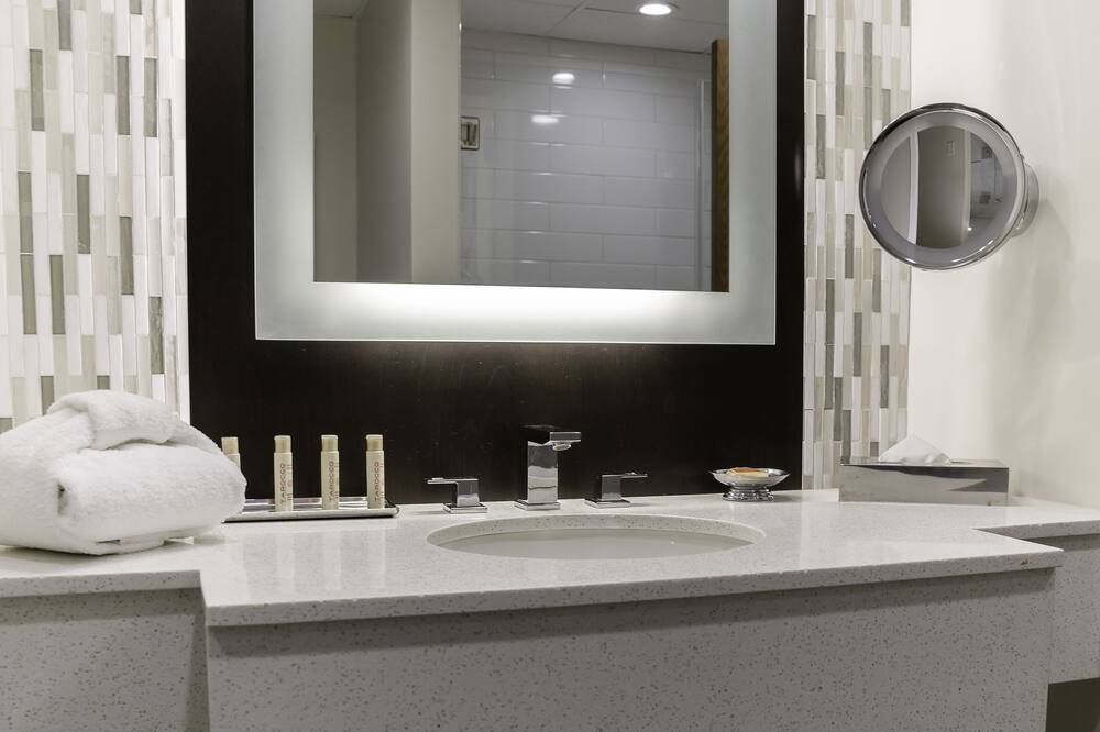 Photo of Bathroom in Acme