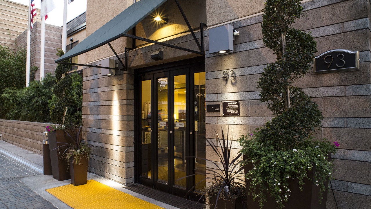 Photo of Outdoor in Old Mountain View