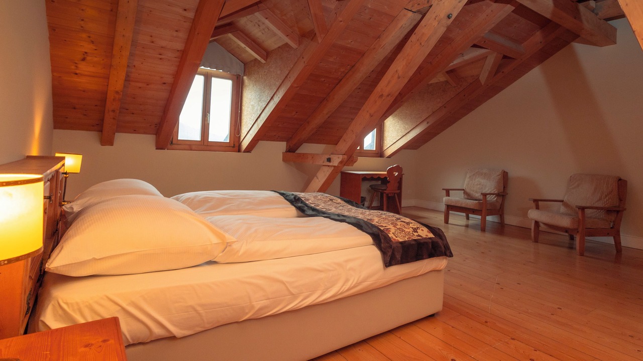 Photo of Bedroom in Samedan