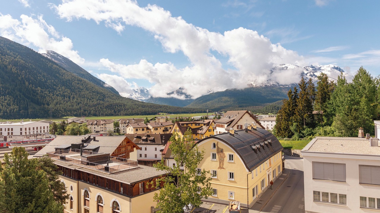 Photo of Outdoor in Samedan