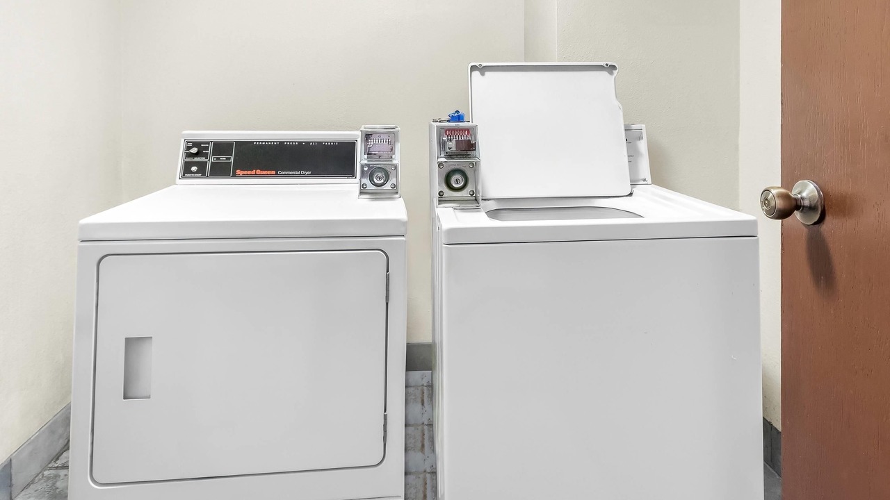 Photo of Others in Helena