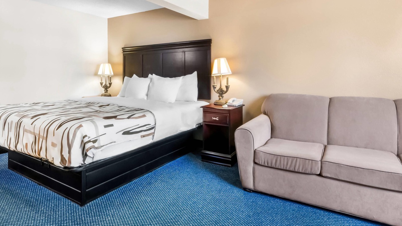 Photo of Others in Helena