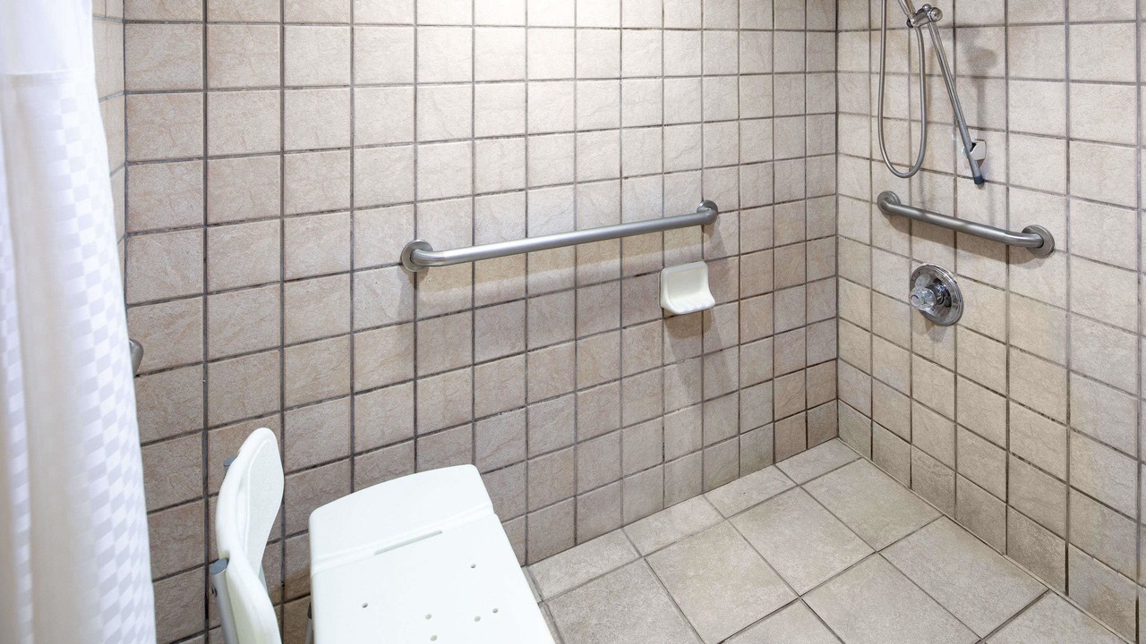 Photo of Bathroom in Tupelo
