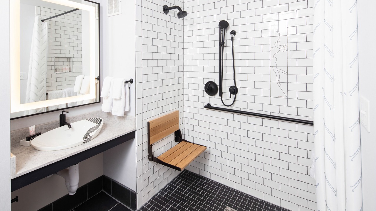 Photo of Bathroom in East Town