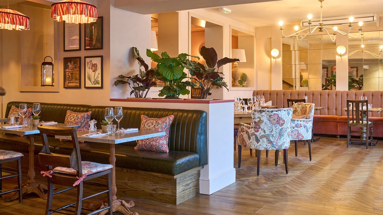 Photo of Others in Dorking