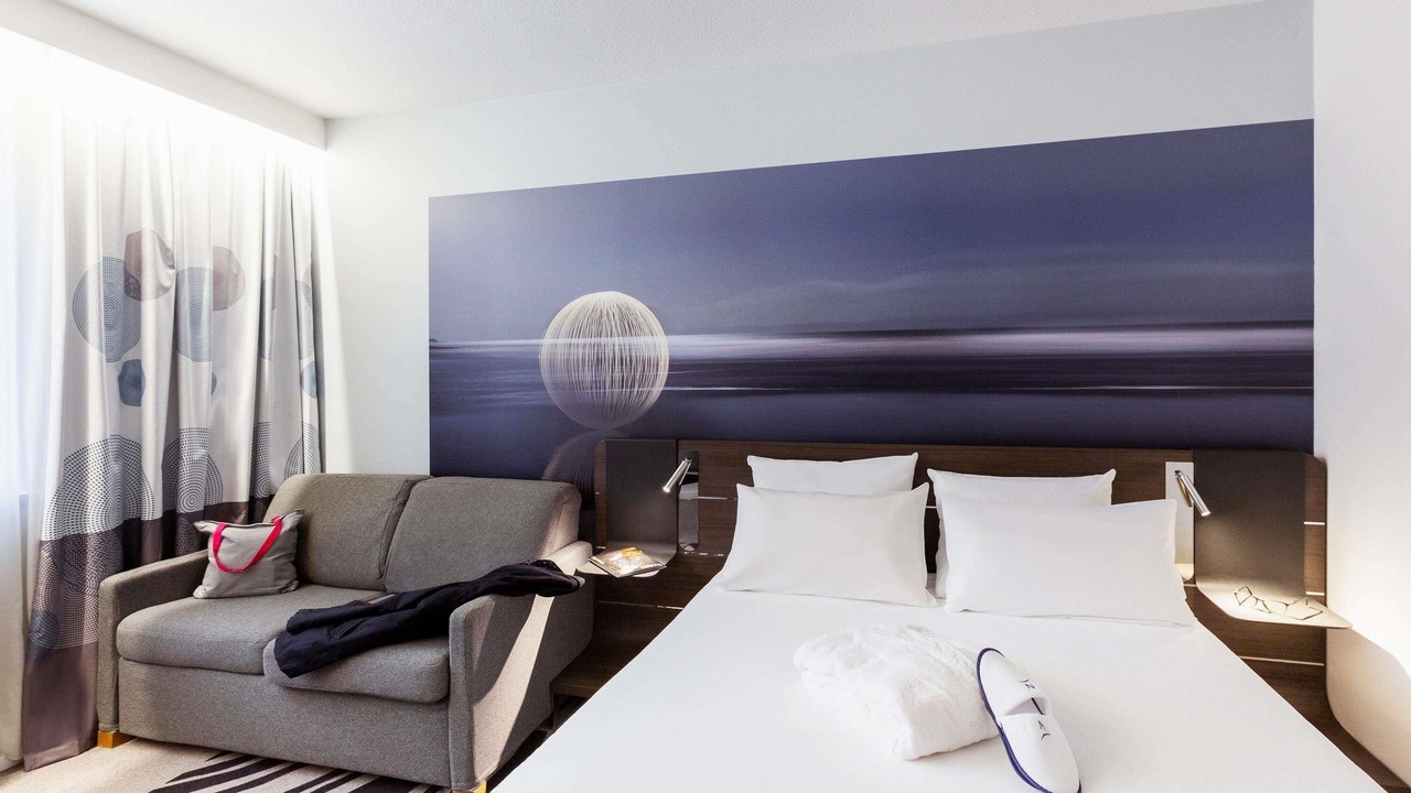 Photo of Bedroom in Limoges