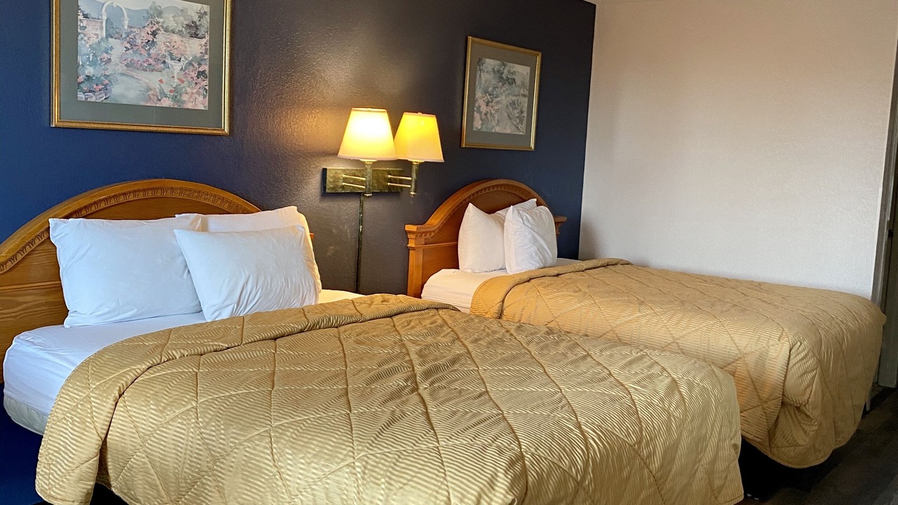 Photo of Others in Marianna