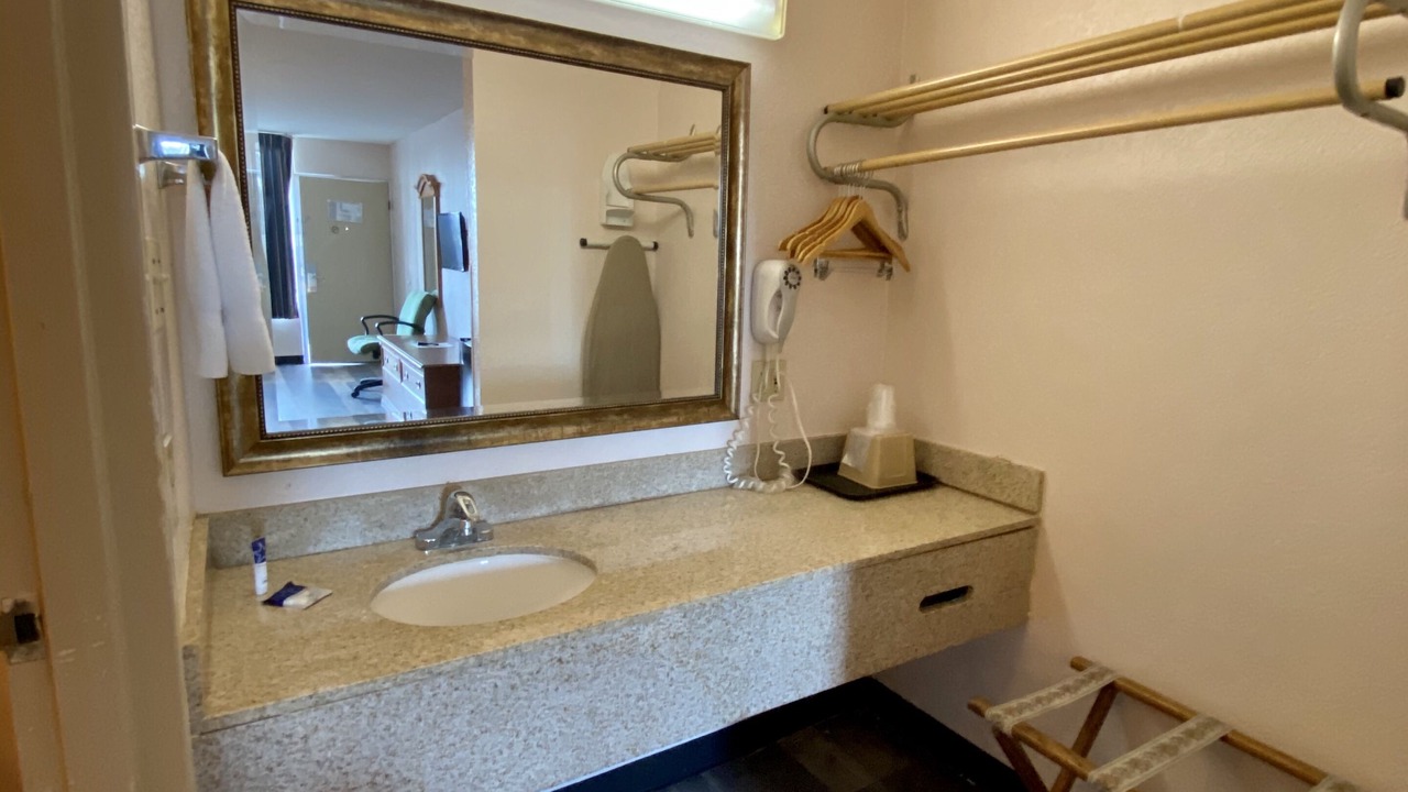 Photo of Others in Marianna