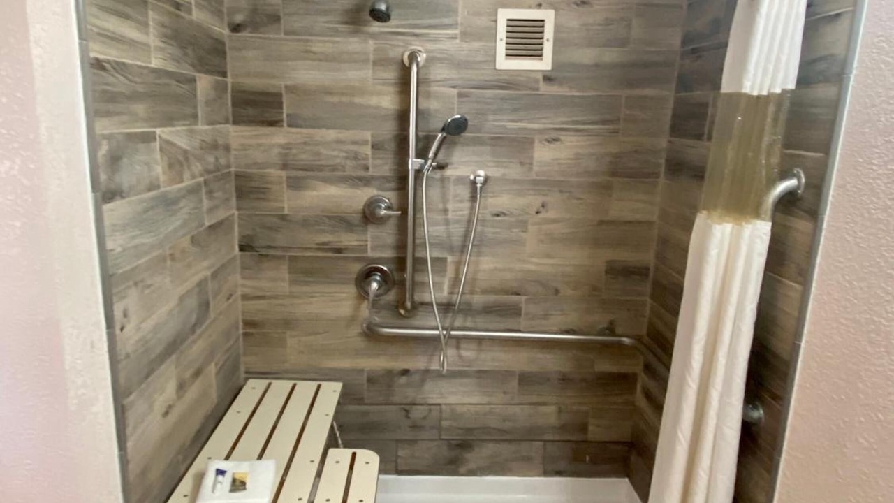 Photo of Others in Marianna