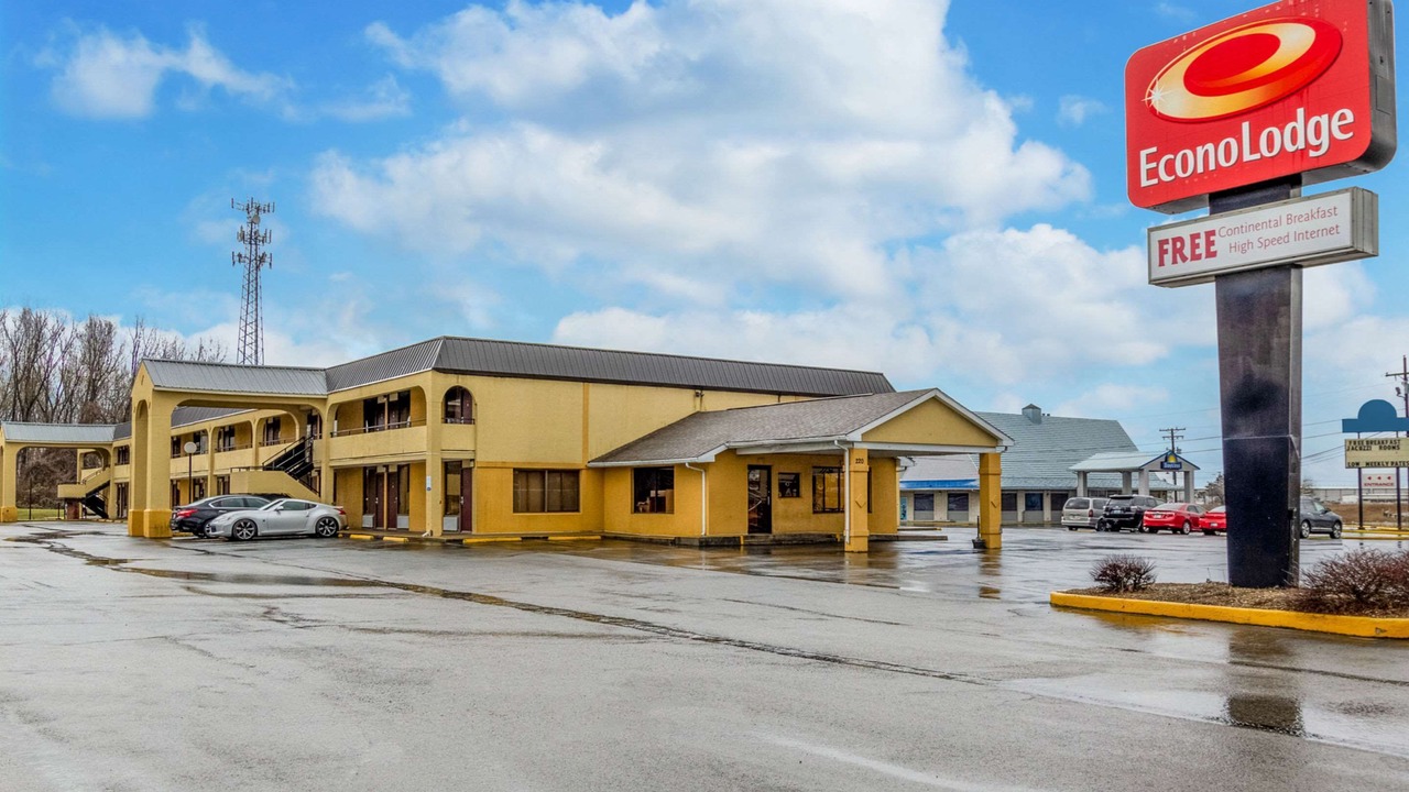 Photo of Outdoor in Seymour