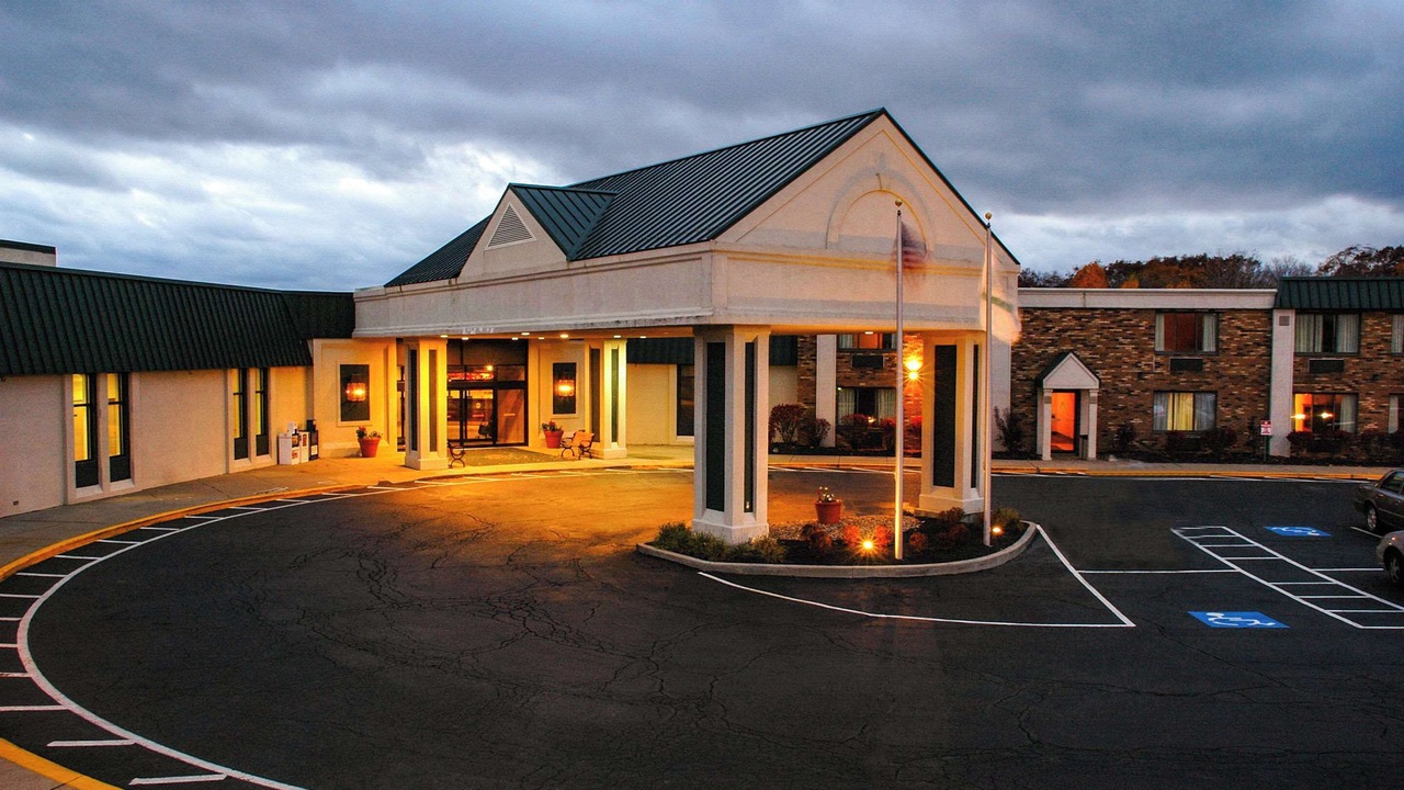 Photo of Buildings in Richfield