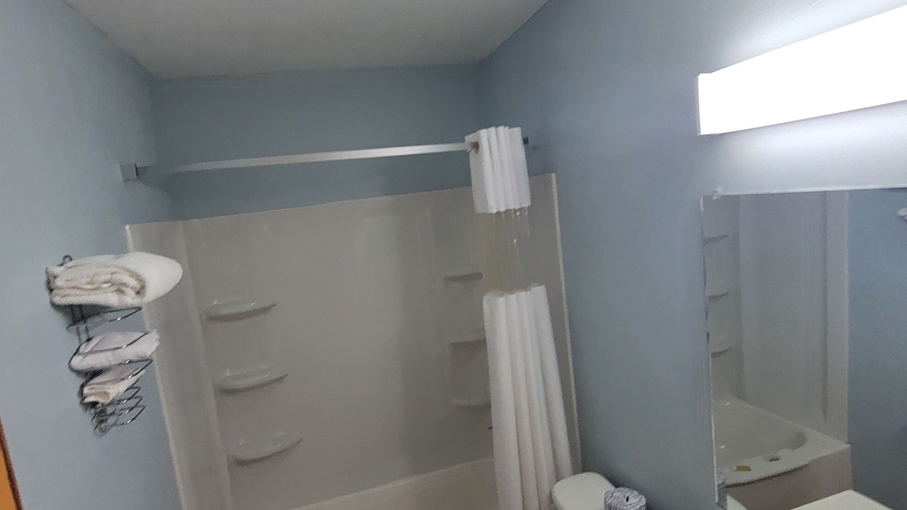 Photo of Bathroom in Clovis