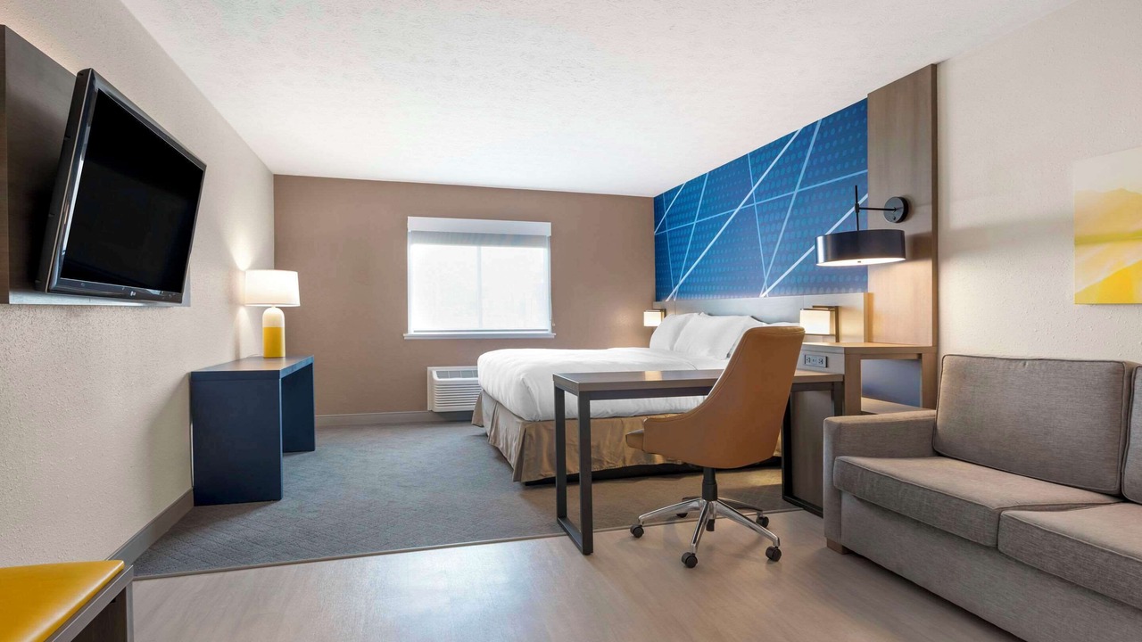 Photo of Others in Edinburgh