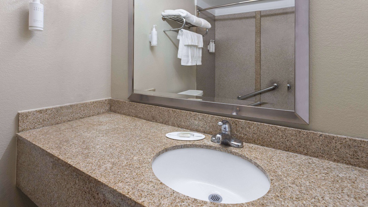 Photo of Others in Aberdeen