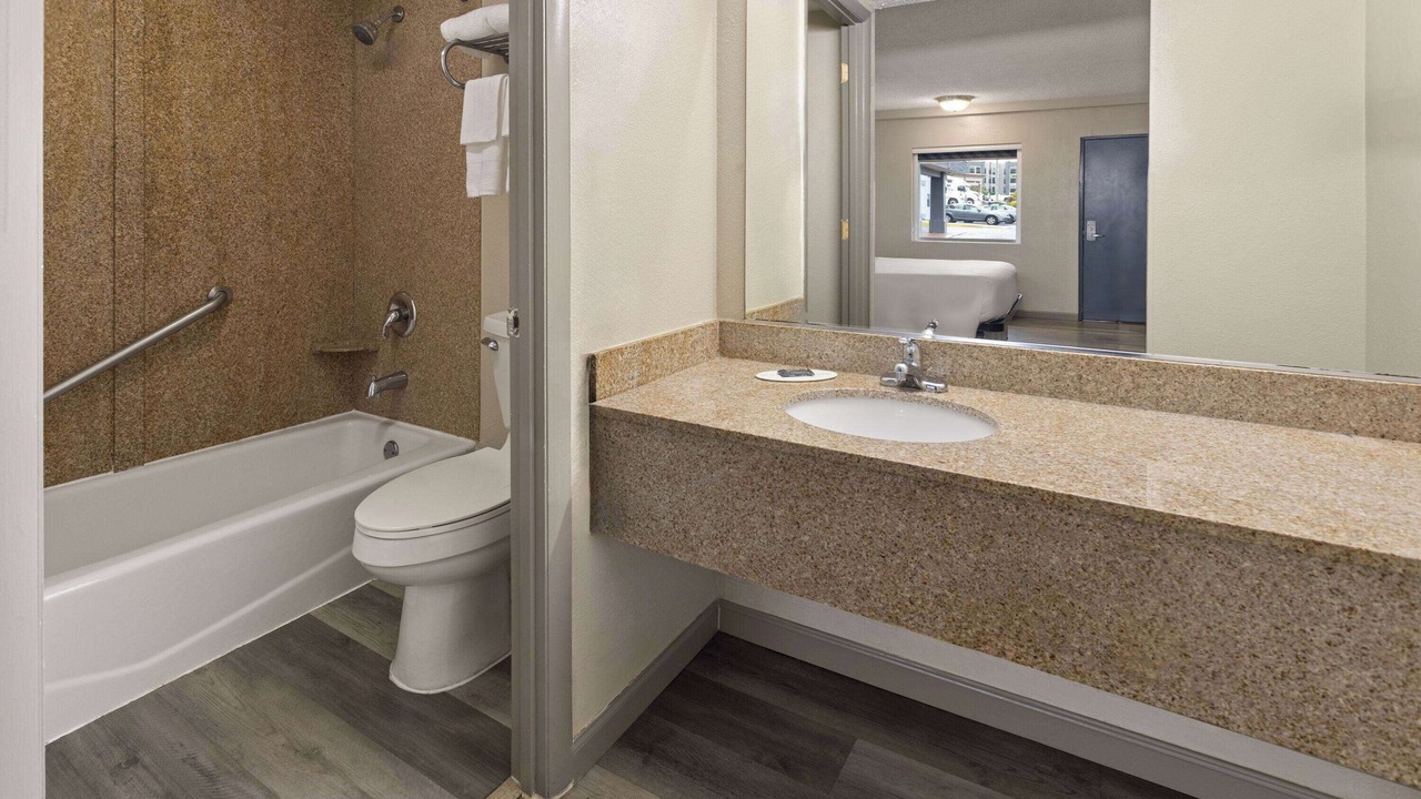 Photo of Others in Aberdeen