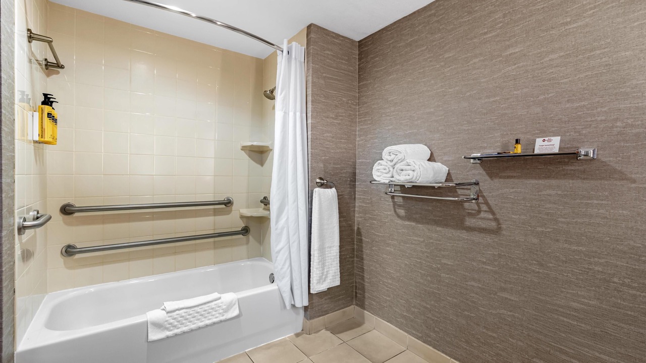 Photo of Bathroom in Roosevelt
