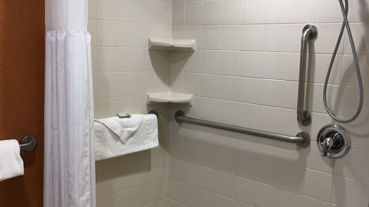 Photo of Bathroom in Roosevelt