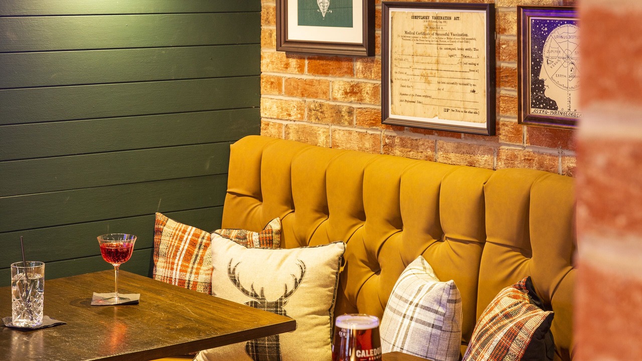 Photo of Others in Bruntsfield