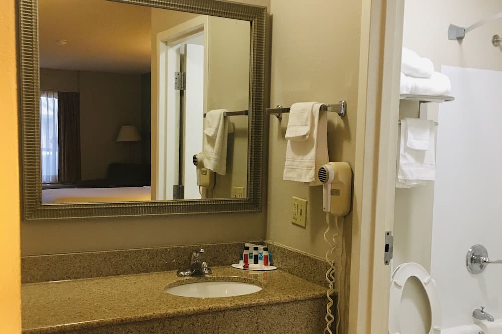 Photo of Bathroom in Batesville