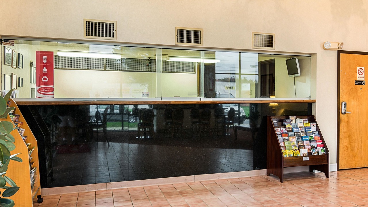 Photo of Others in Clinton