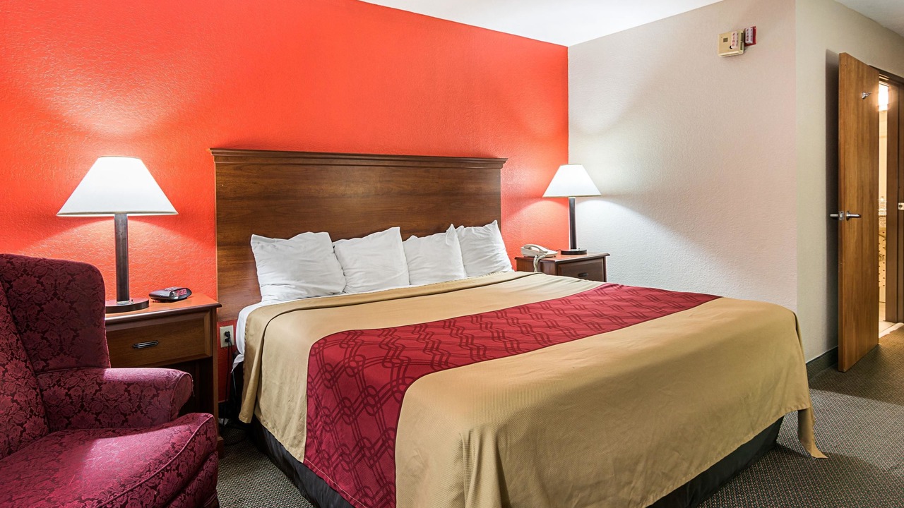 Photo of Others in Clinton