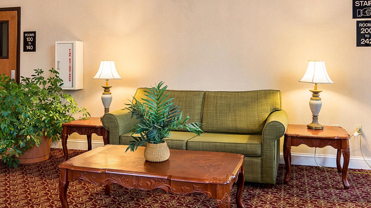 Photo of Others in Clinton