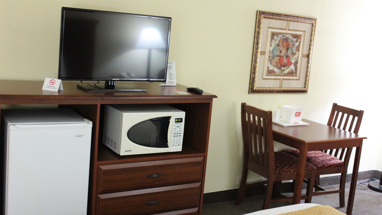 Photo of Bedroom in Clinton