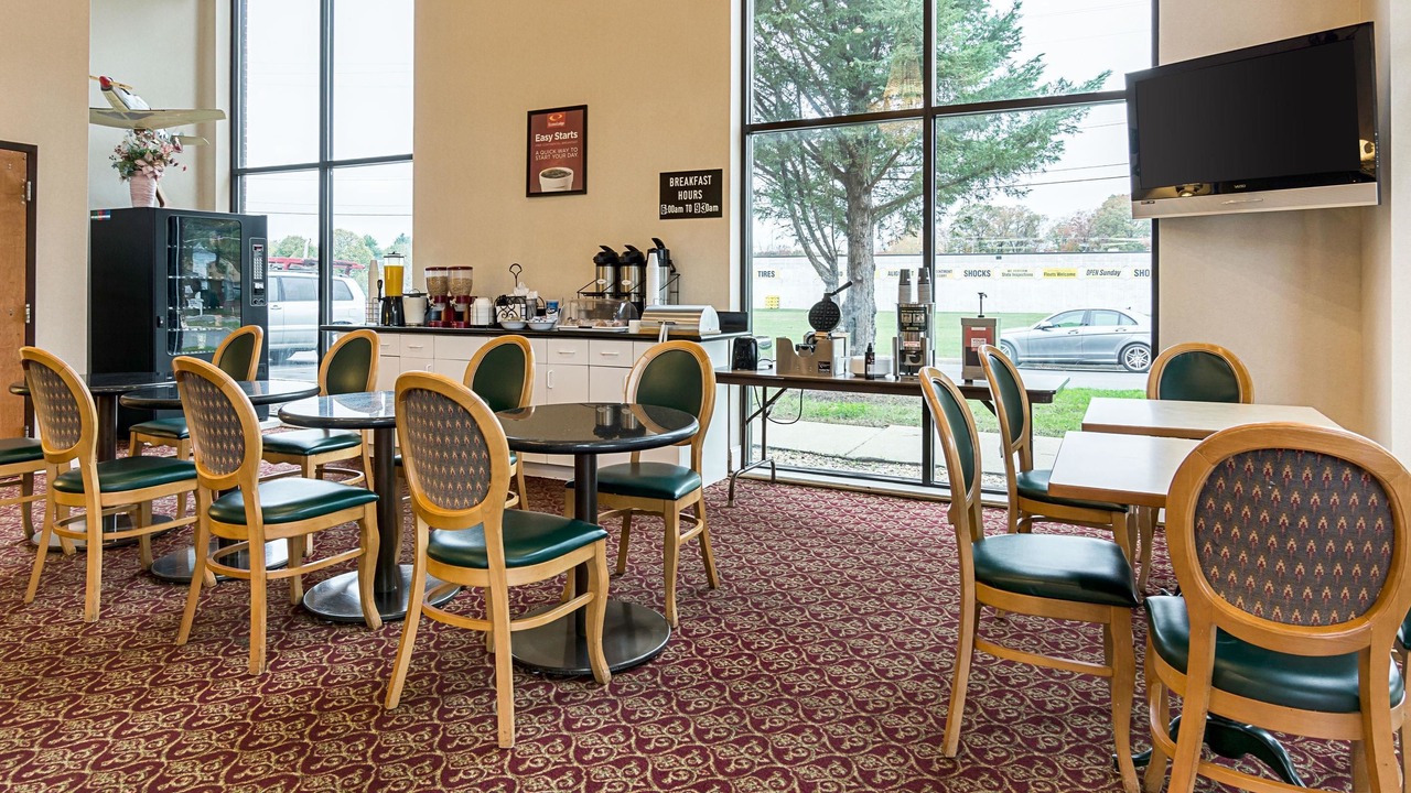 Photo of Others in Clinton