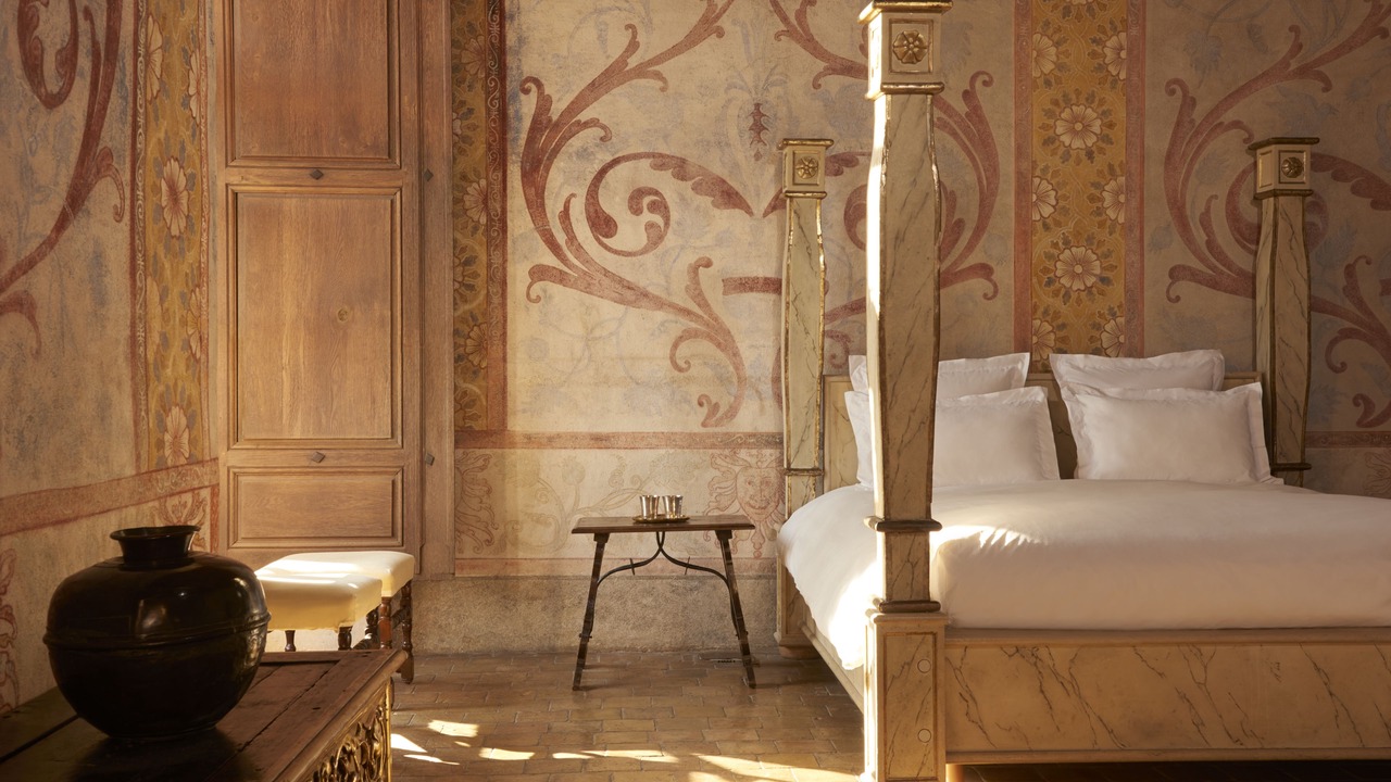 Photo of Bedroom in Beaujolais Pierres Dorees