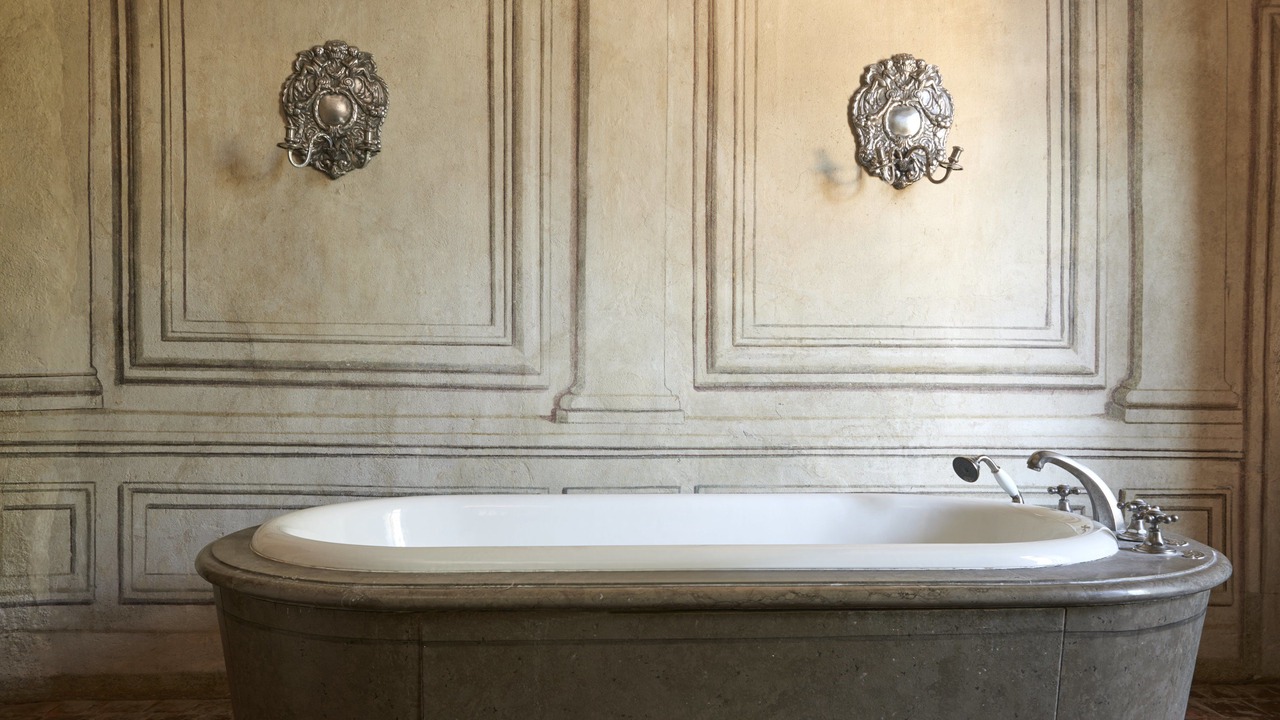 Photo of Bathroom in Beaujolais Pierres Dorees