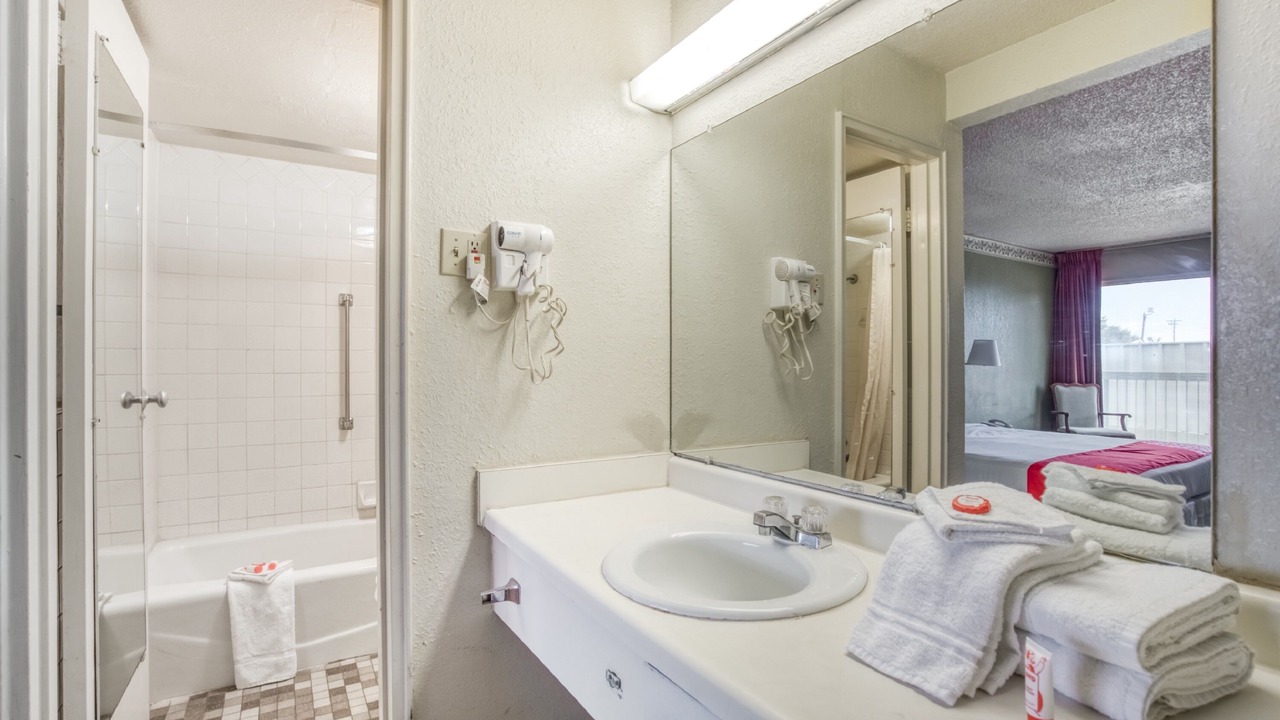 Photo of Bathroom in Brownwood