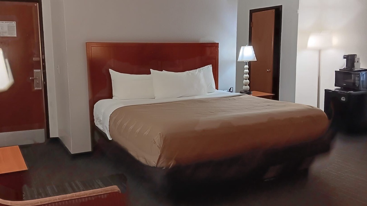 Photo of Bedroom in Merriam Park
