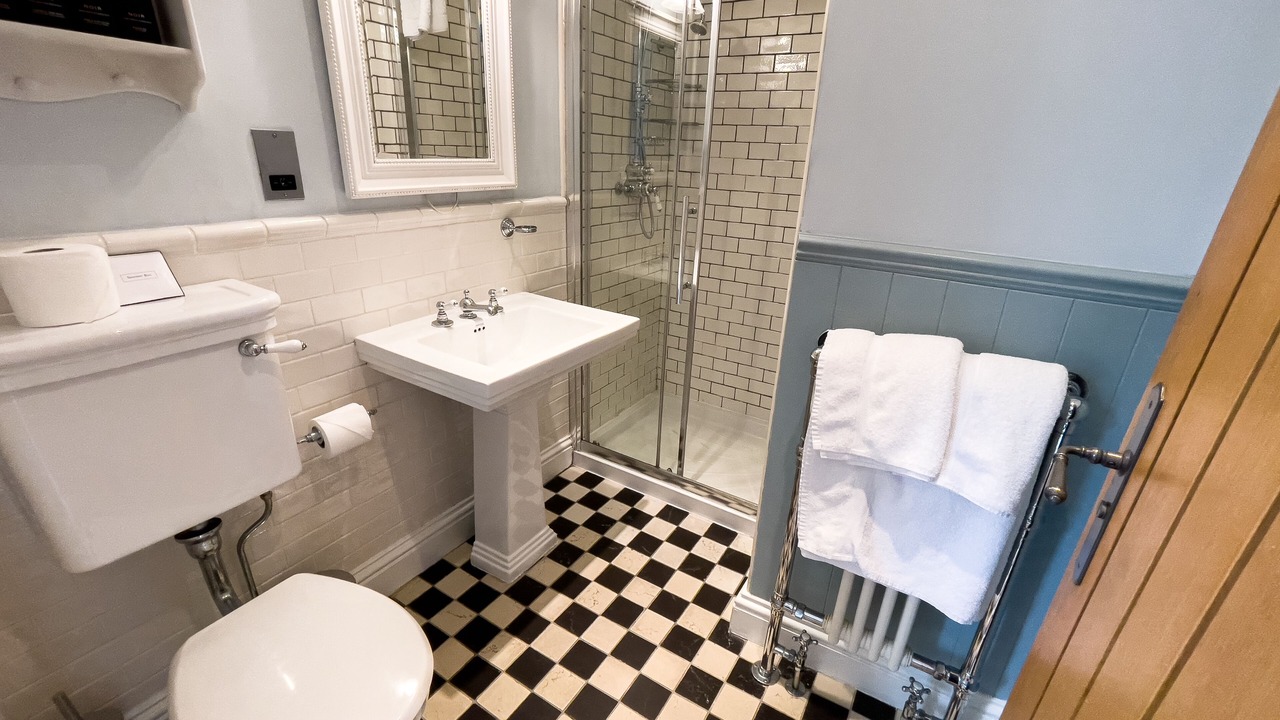 Photo of Bathroom in Crook