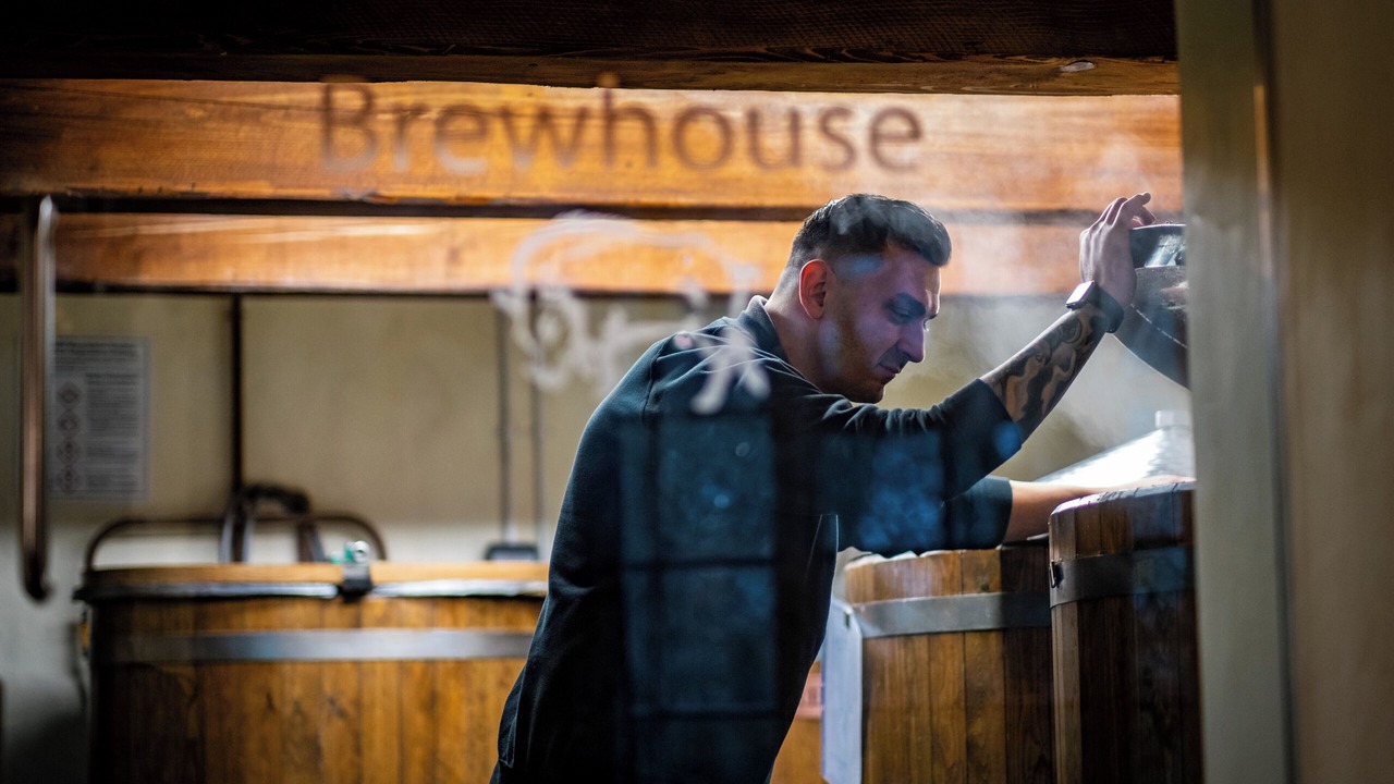 Photo of Others in Crook