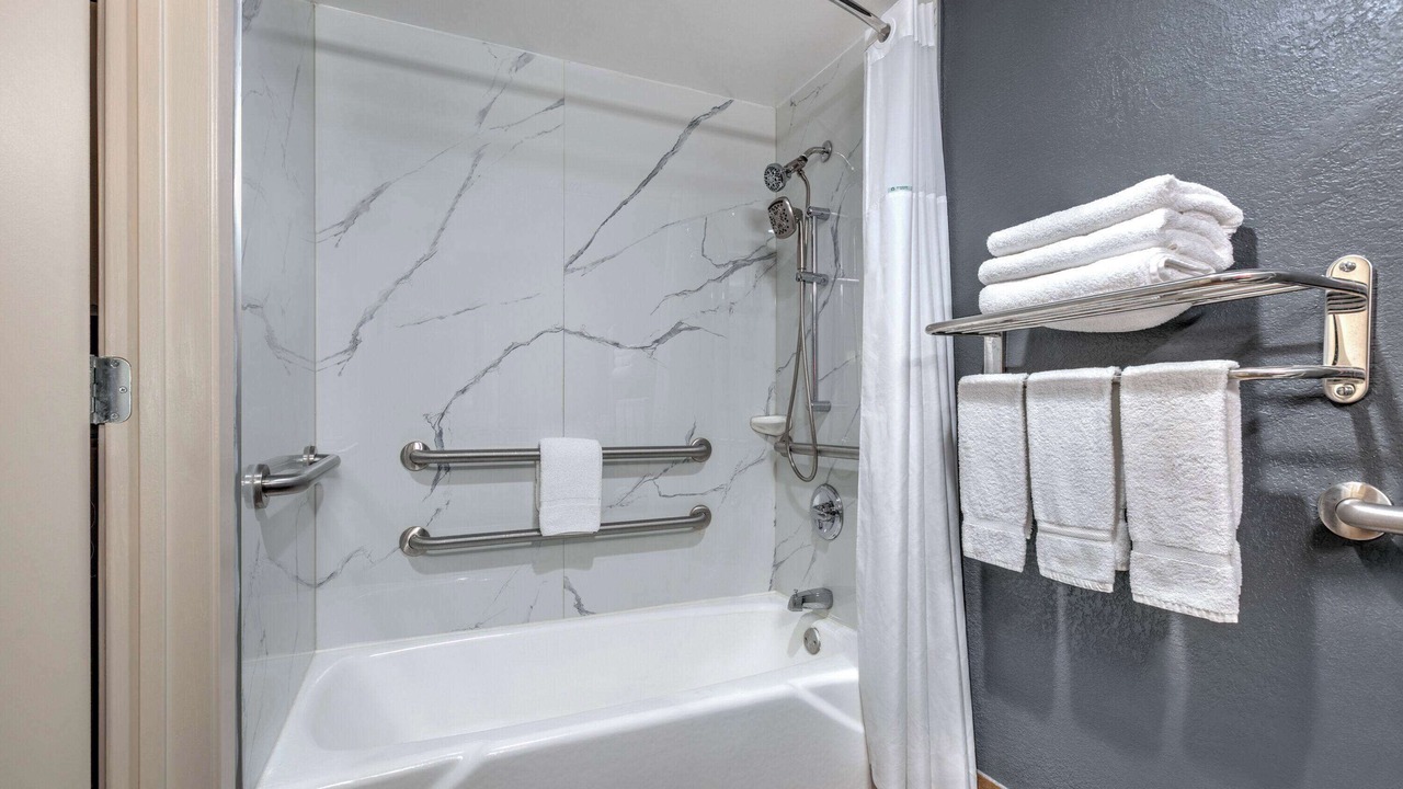 Photo of Bathroom in Grand Prairie