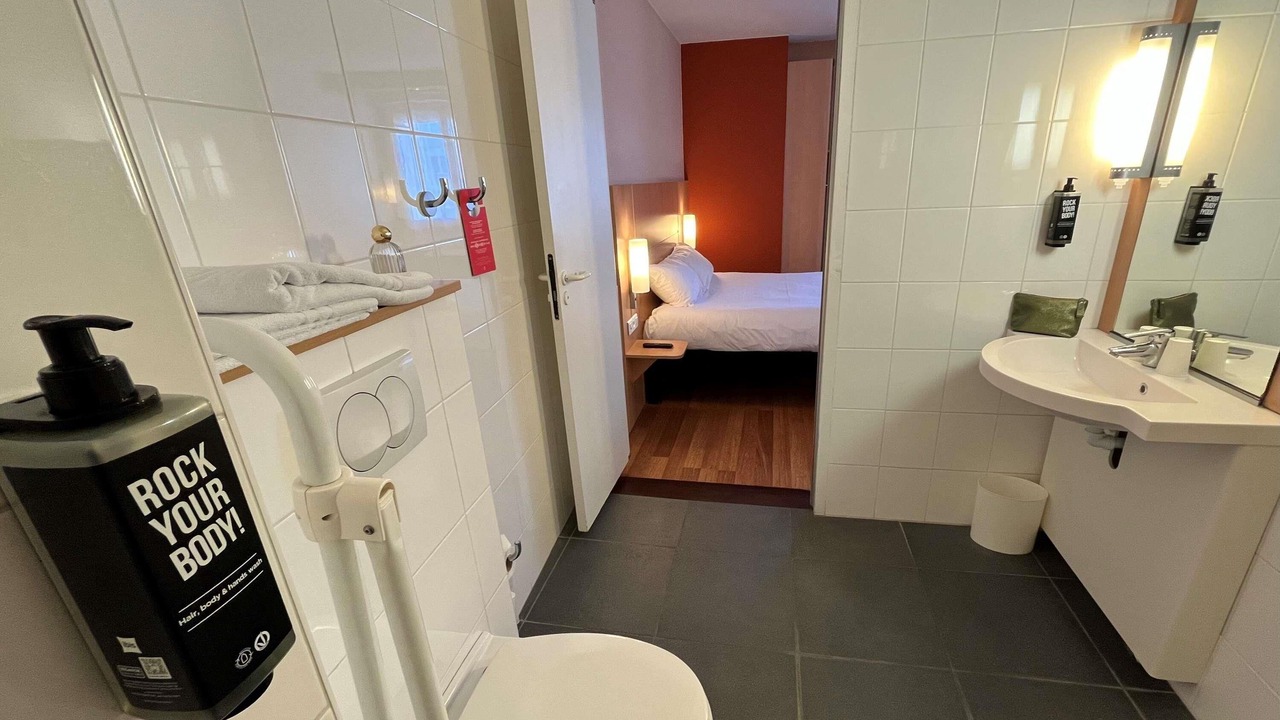 Photo of Others in Alencon