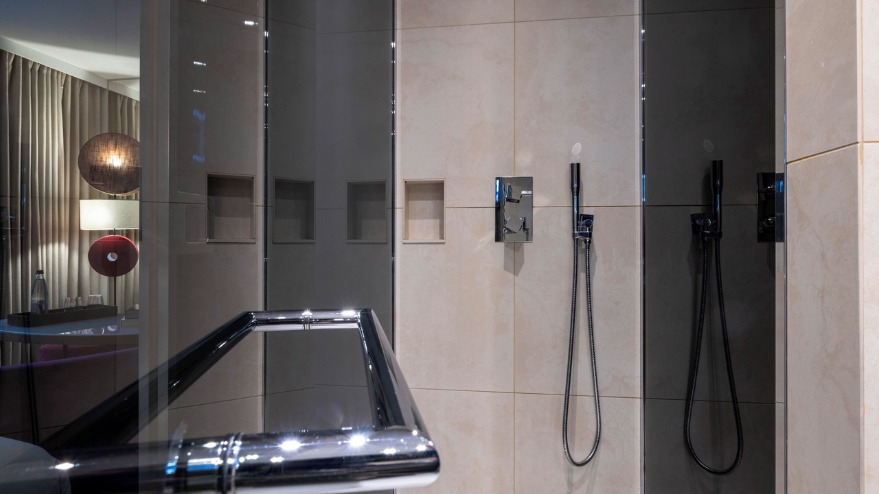 Photo of Bathroom in Porte-Dauphine
