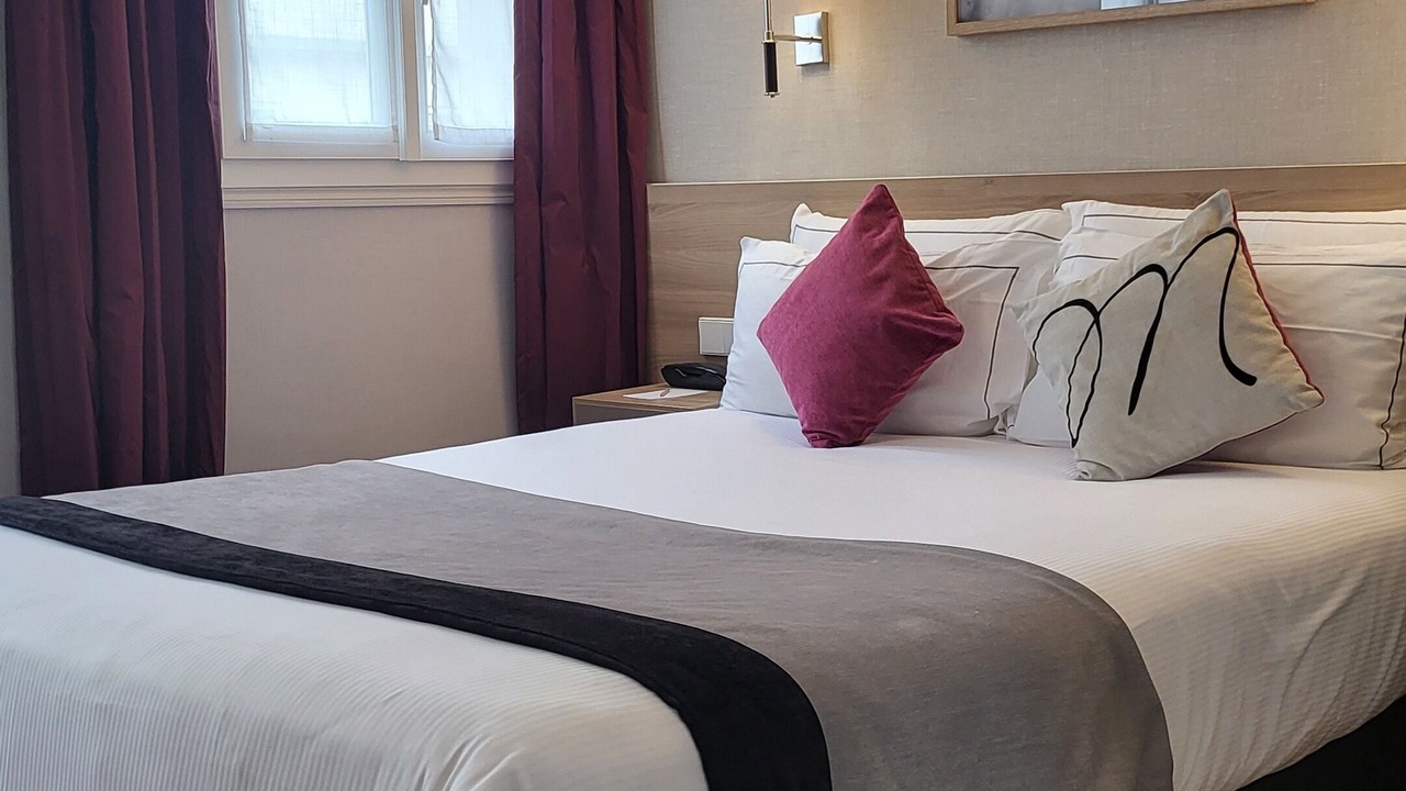Photo of Bedroom in Ternes