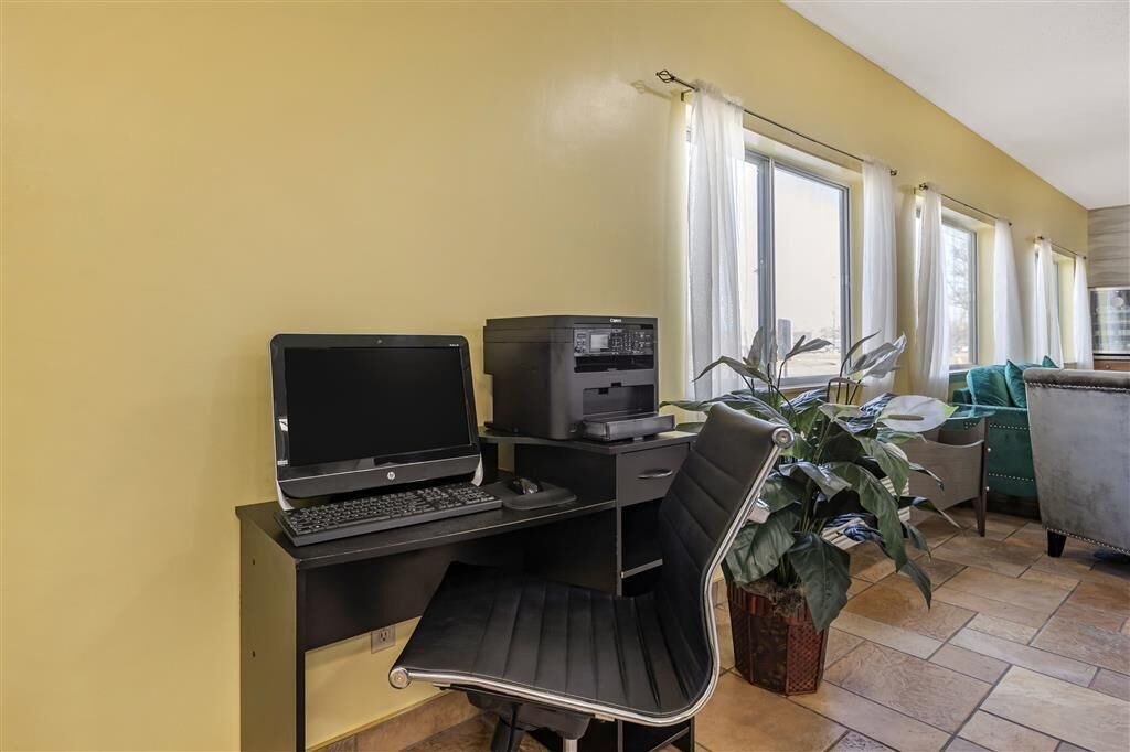 Photo of Others in Kirksville