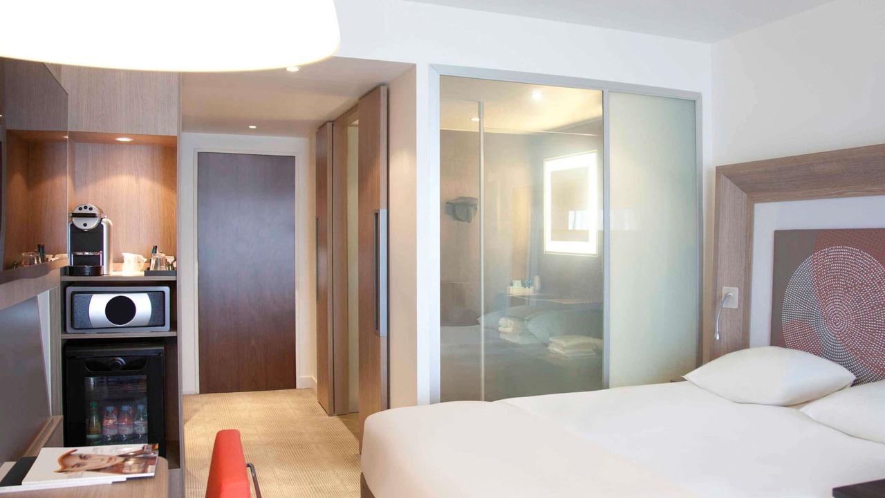Photo of Bedroom in Sevres