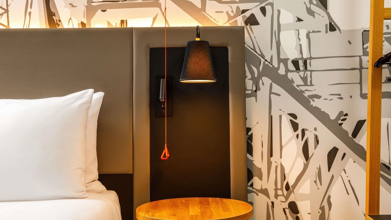 Photo of Bedroom in Llanedeyrn