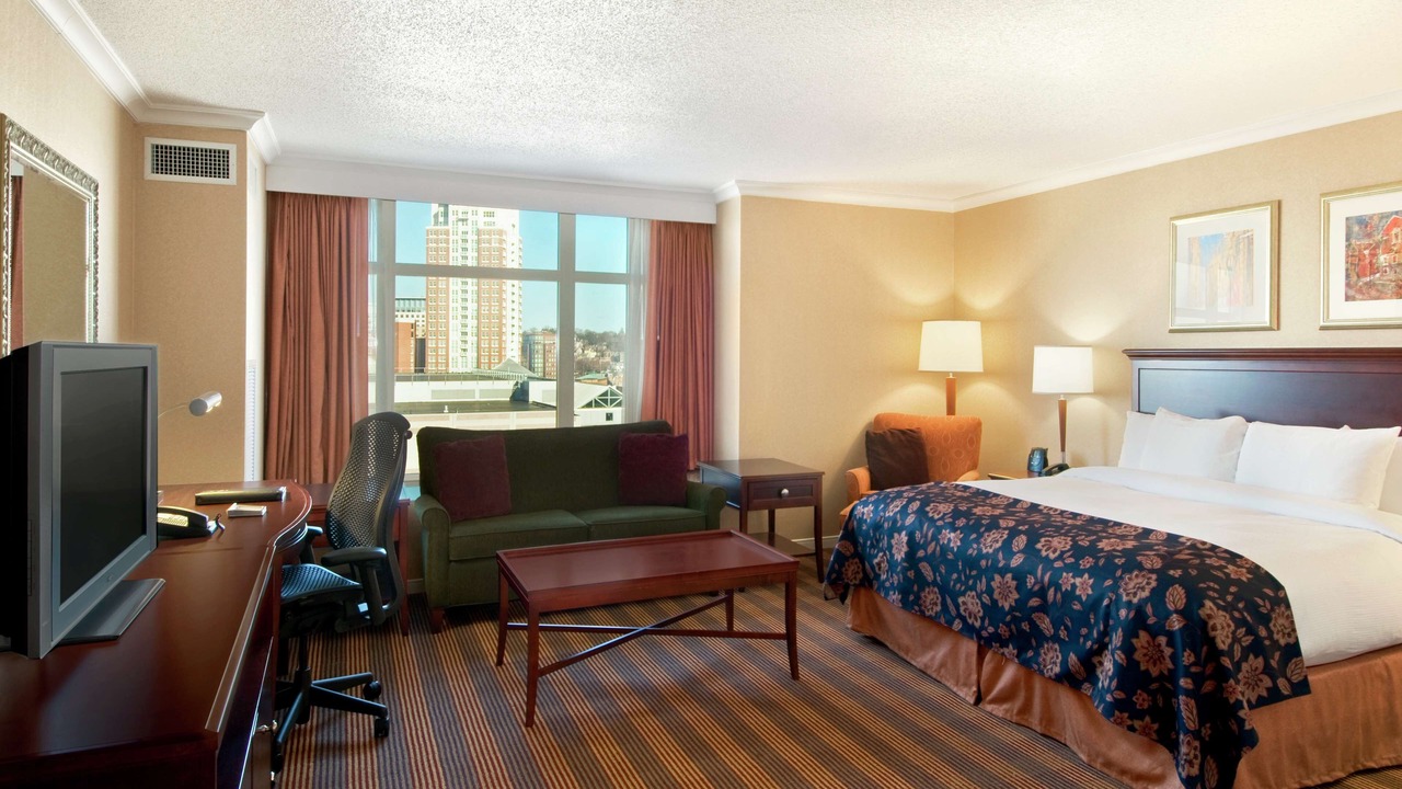 Photo of Bedroom in Downtown
