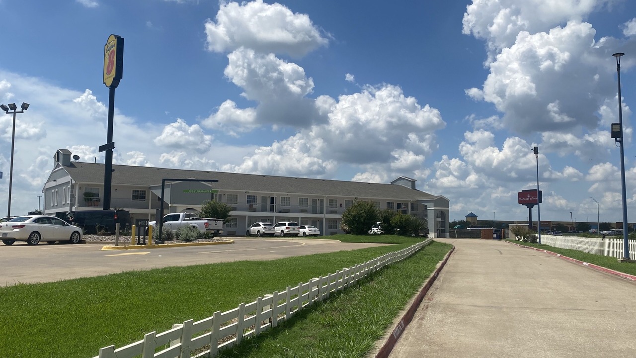 Photo of Outdoor in Terrell