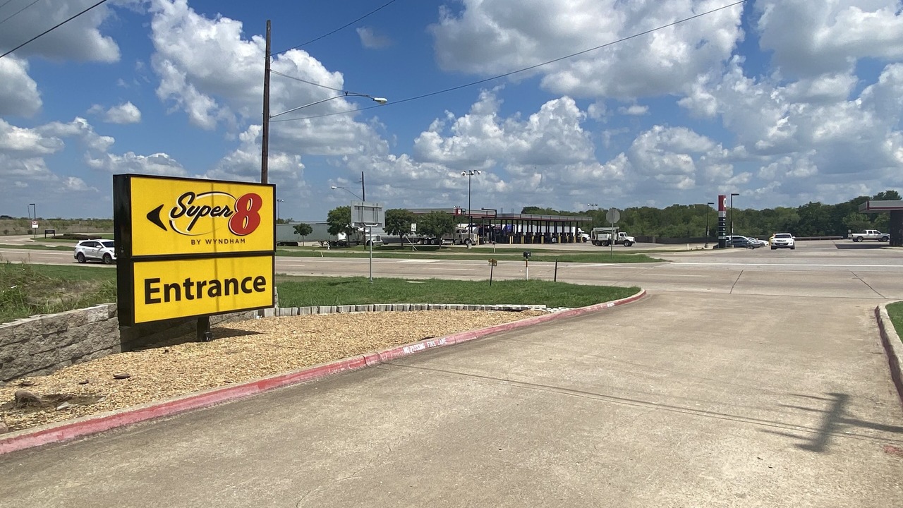 Photo of Outdoor in Terrell