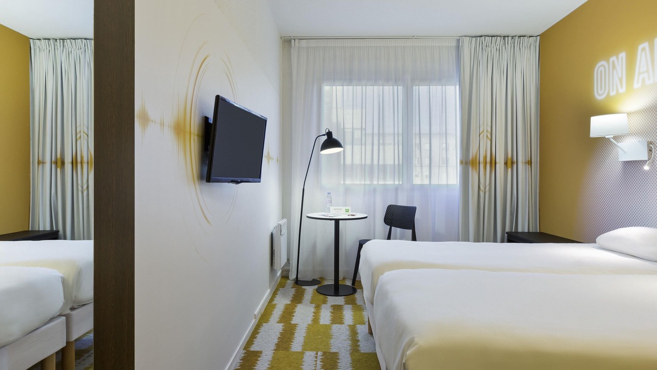 Photo of Bedroom in Quartier Massy-Opera I