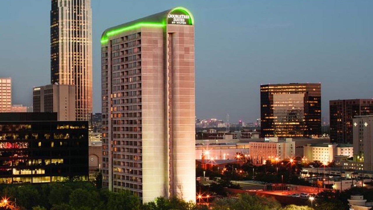 Photo of Outdoor in Uptown