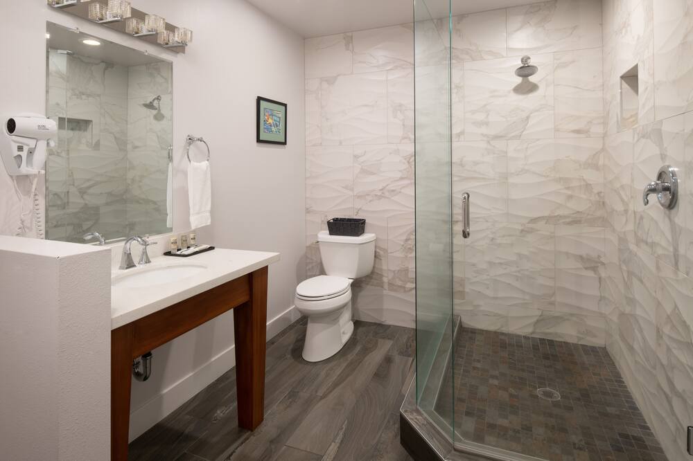 Photo of Bathroom in Astoria