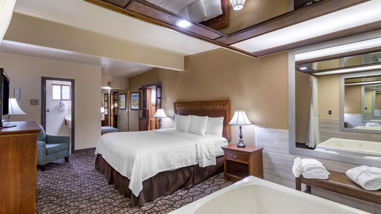 Photo of Bedroom in Evanston