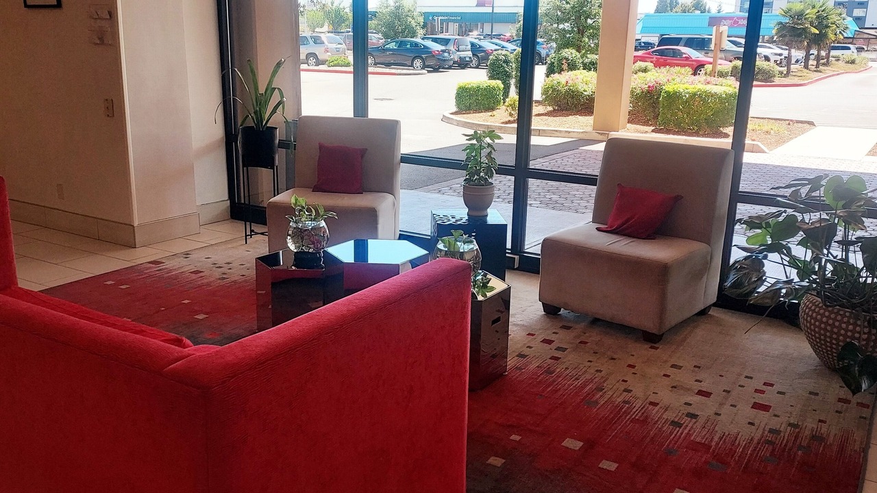 Photo of Others in Salem