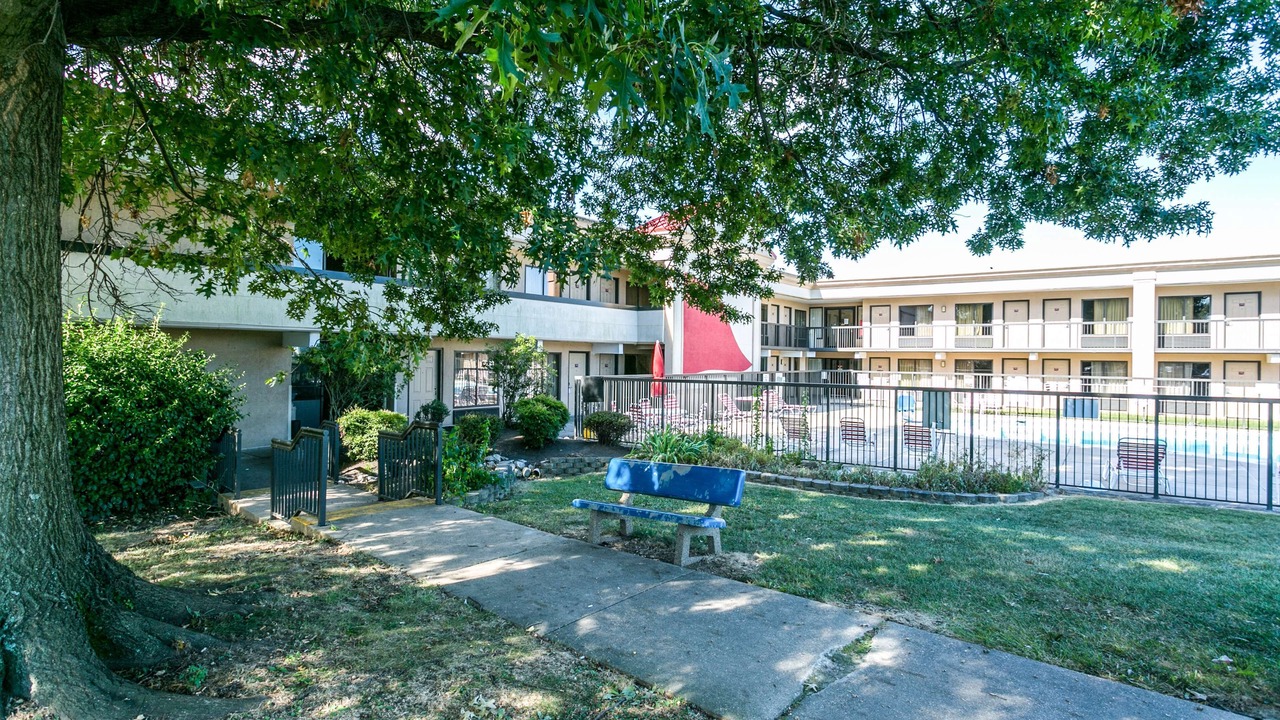 Photo of Outdoor in Edgewood